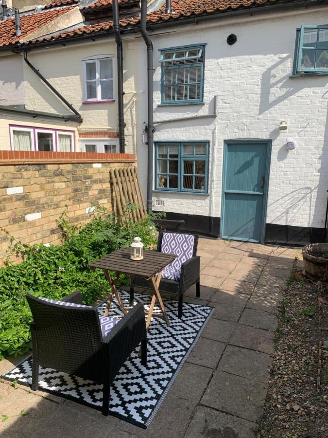 Sweet & Cosy 10 Bridewell Cottage With Parking Available Upon Request Bury St. Edmunds Zewnętrze zdjęcie
