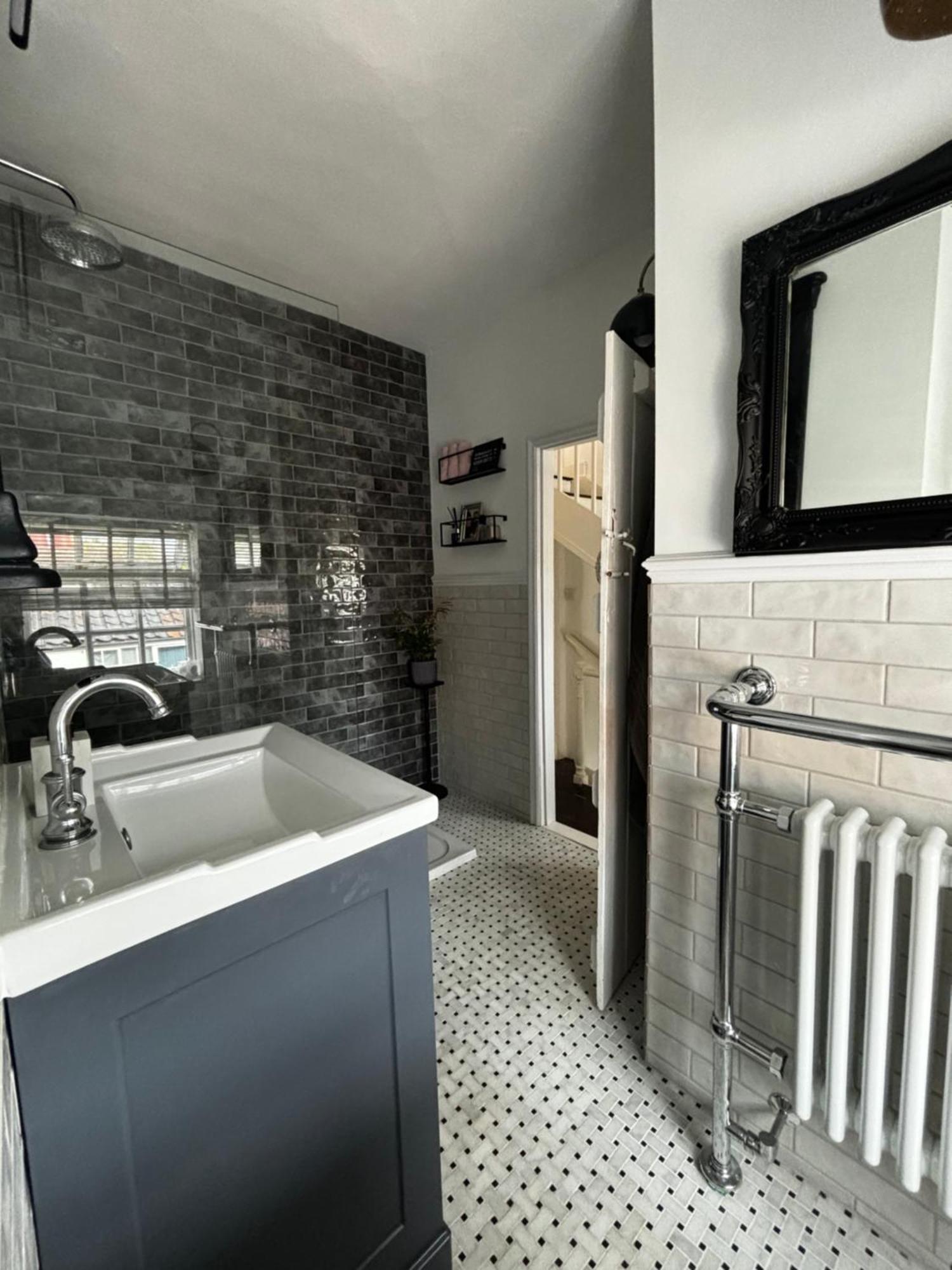 Sweet & Cosy 10 Bridewell Cottage With Parking Available Upon Request Bury St. Edmunds Zewnętrze zdjęcie