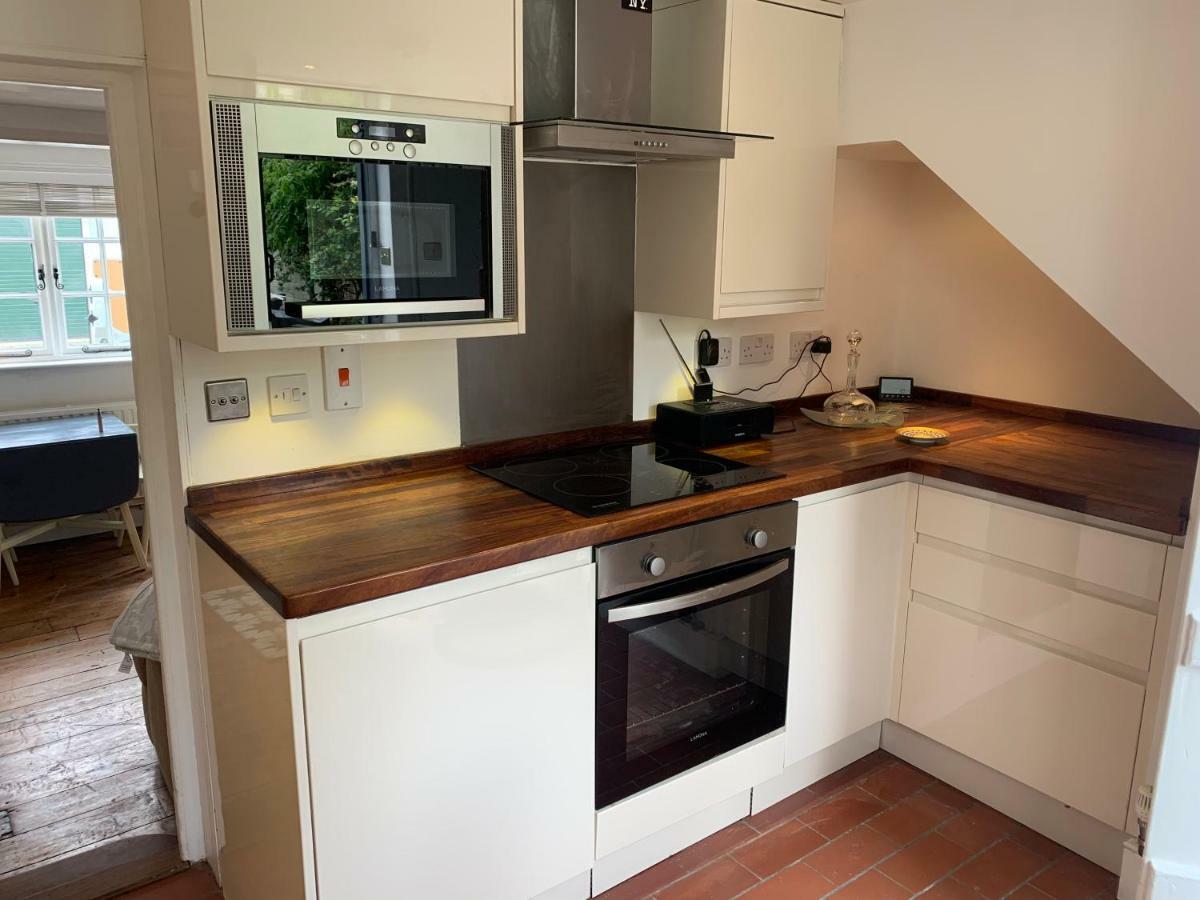 Sweet & Cosy 10 Bridewell Cottage With Parking Available Upon Request Bury St. Edmunds Zewnętrze zdjęcie